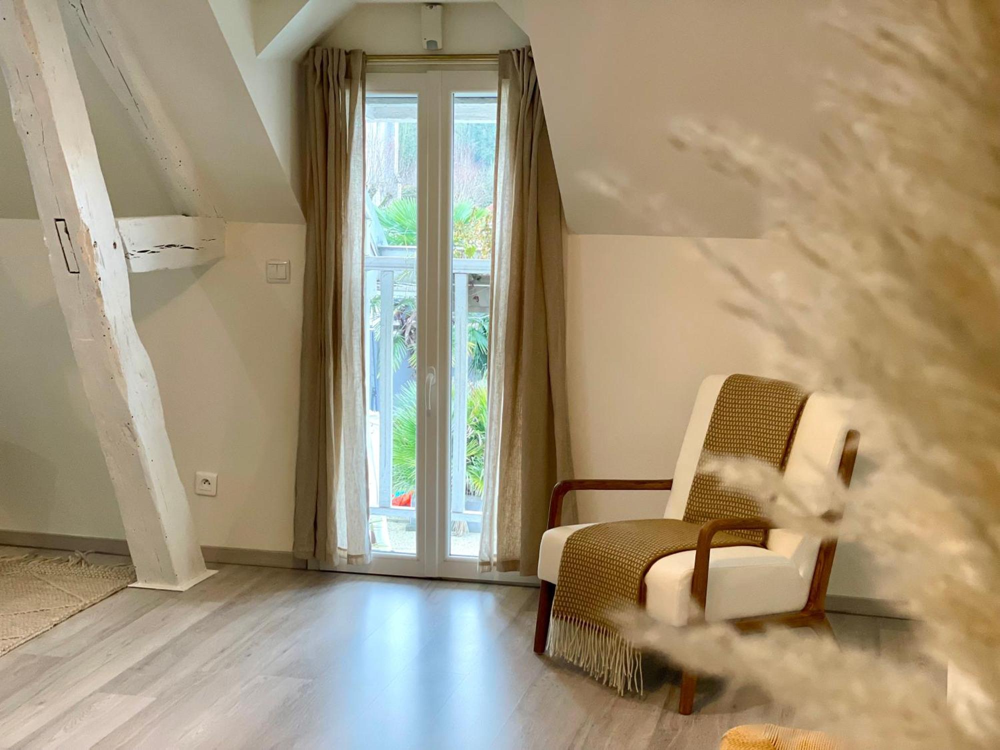 Villa De La Croix - Maison D'Hotes A 4 Minutes De L'A26 Avec Parking Villechetif Екстер'єр фото
